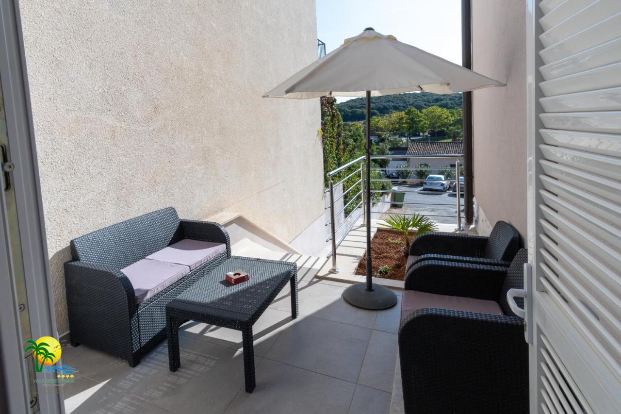 Villa Green Palm فيرسار المظهر الخارجي الصورة