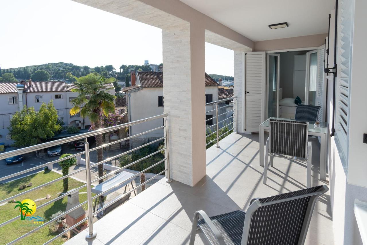 Villa Green Palm فيرسار المظهر الخارجي الصورة