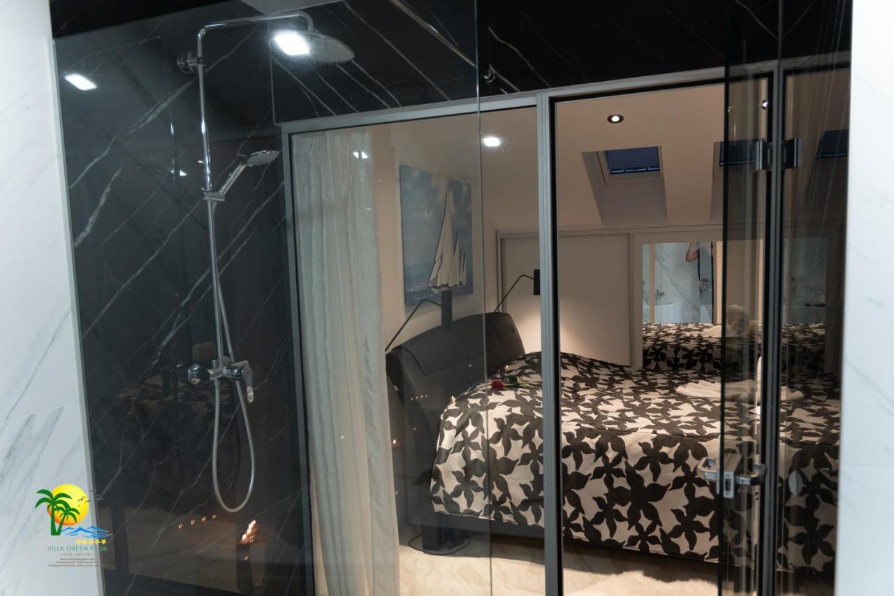 Villa Green Palm فيرسار المظهر الخارجي الصورة