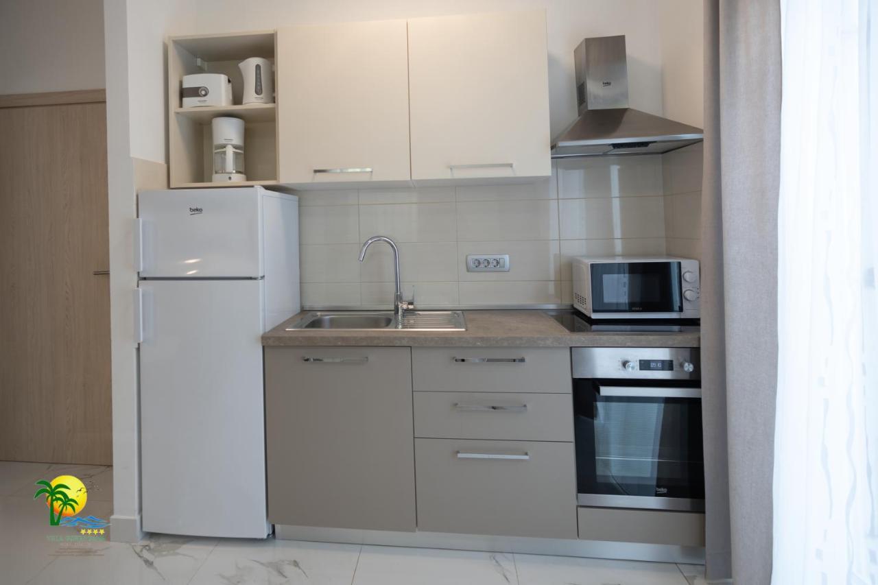 Villa Green Palm فيرسار المظهر الخارجي الصورة